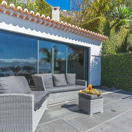 Villa Palm Paradise By Ah Câmara de Lobos