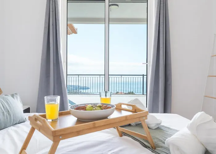 Palm Paradise By Ah 别墅 卡马拉-德洛布什