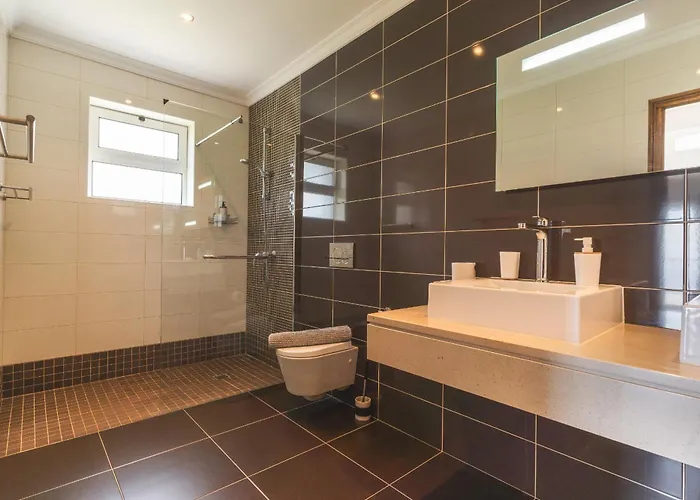 Palm Paradise By Ah *